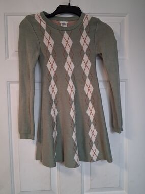 Max Studio Sage Green Argyle Knit Dress Matching Cream Tights 7/8